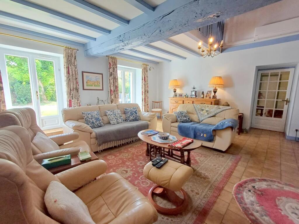 Primary image of Leoville, Poitou-Charentes, 17500, France