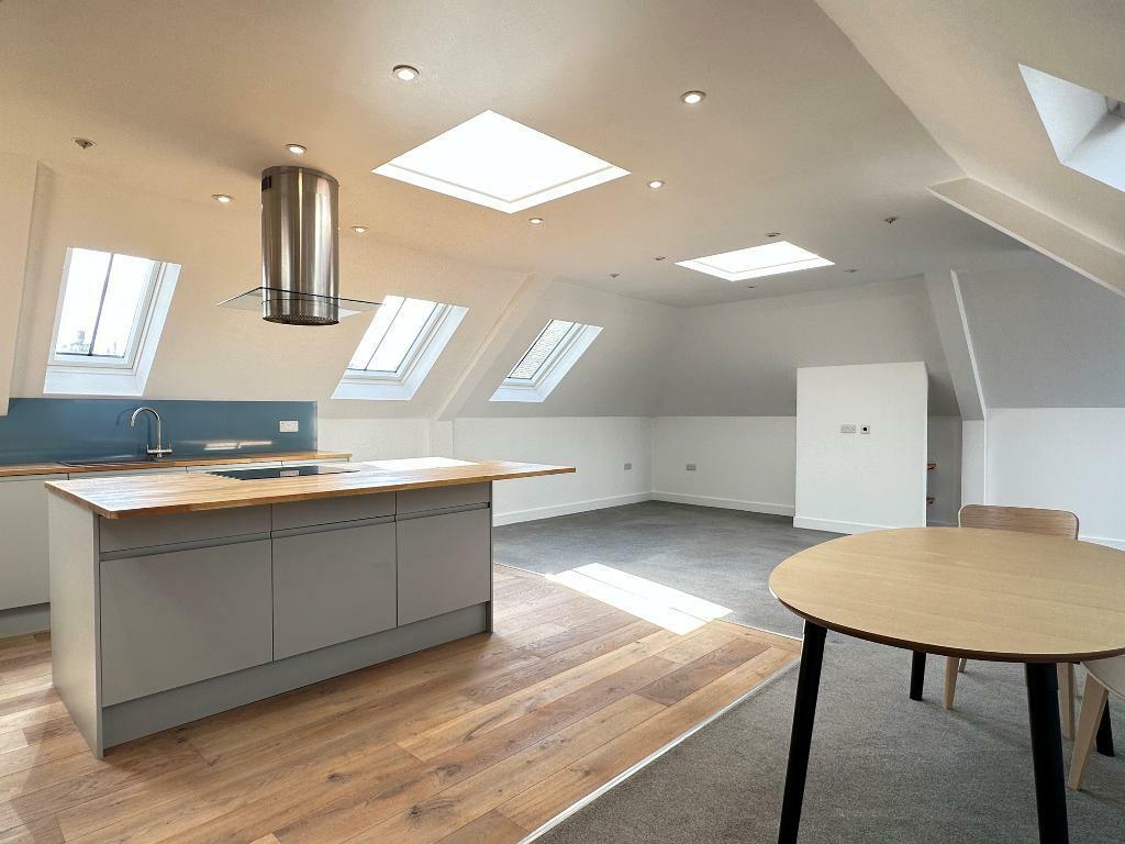 Additional image 5 of The Courtyard, Elm Grove Lane, Steyning, West Sussex, BN44 3BW