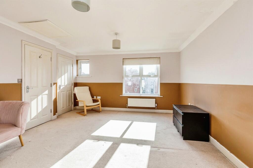 Additional image 10 of Strathearn Drive, Westbury-On-Trym, Bristol