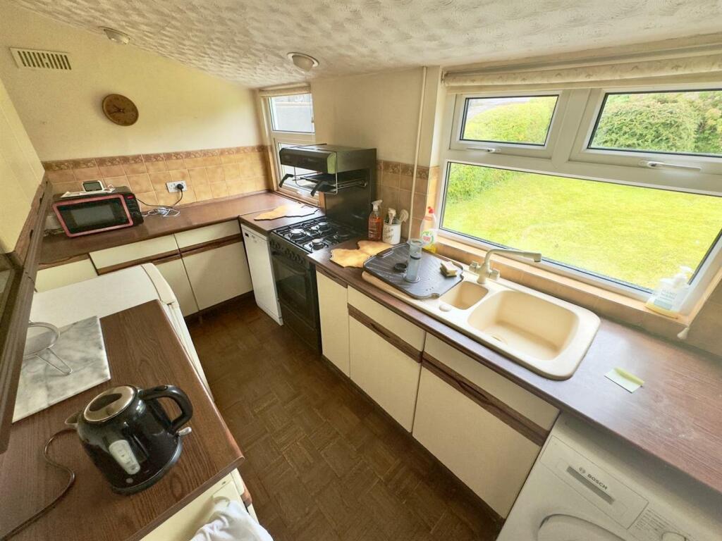 Additional image 17 of Hillcrest Road, Portishead