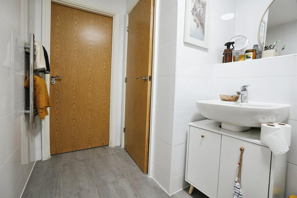 Additional image 8 of Whitchurch Lane, BRISTOL