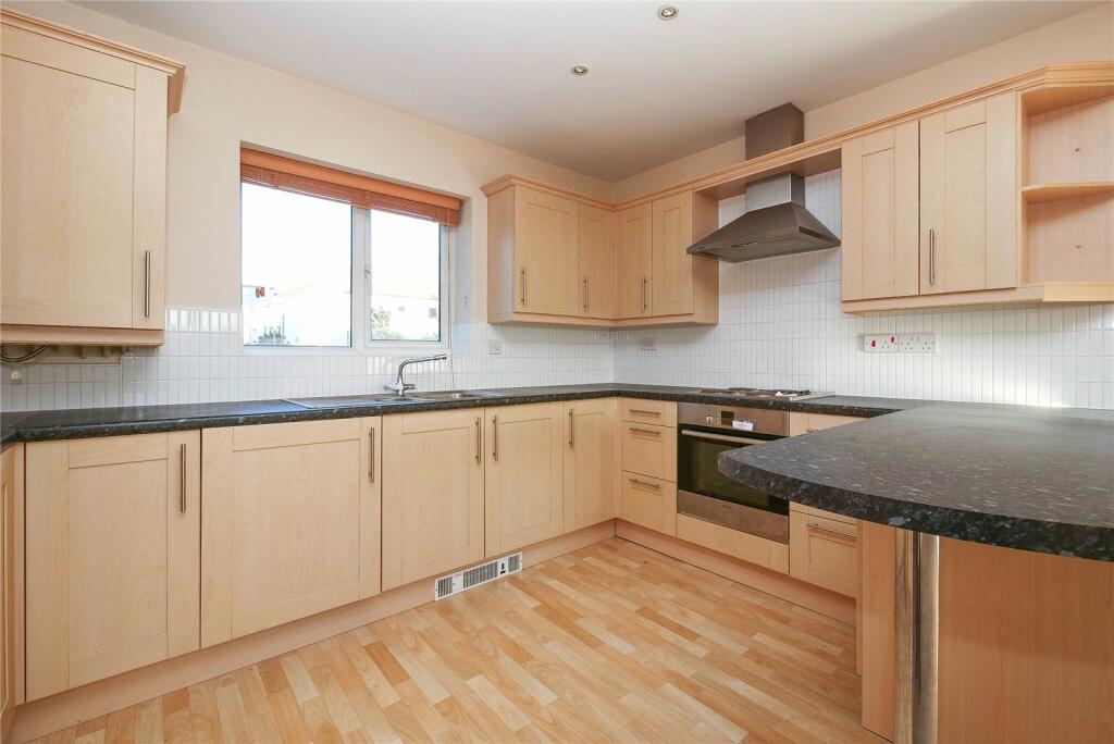 Additional image 8 of Lodge Road, Thackley, Bradford, West Yorkshire, BD10