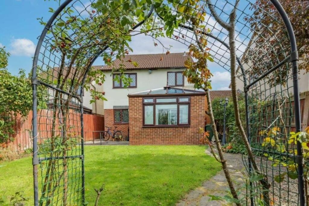 Additional image 17 of Highfields Close, Bristol