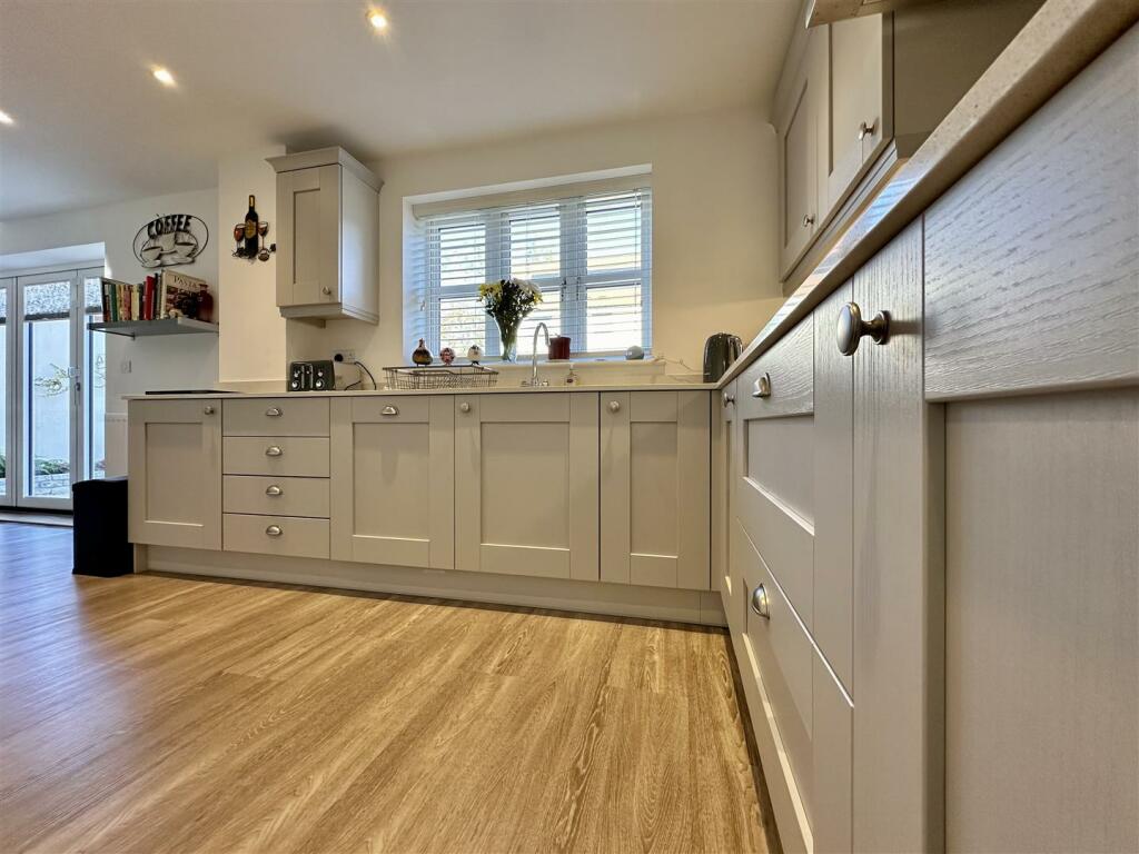 Additional image 14 of Longfield Drive, Wedmore