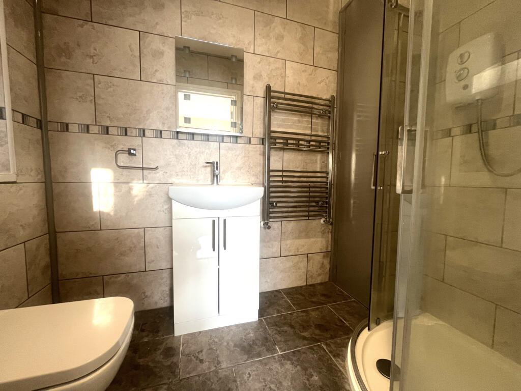 Additional image 4 of Harwood Avenue, Bromley, Kent, BR1