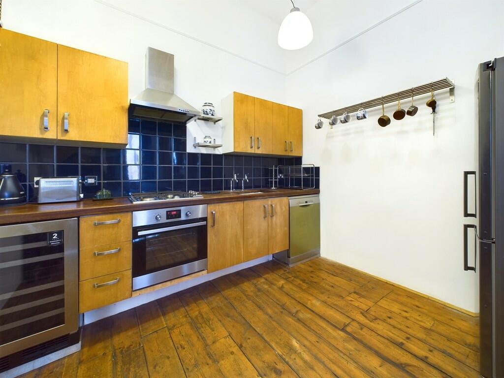 Additional image 13 of Flat 2, Park Row