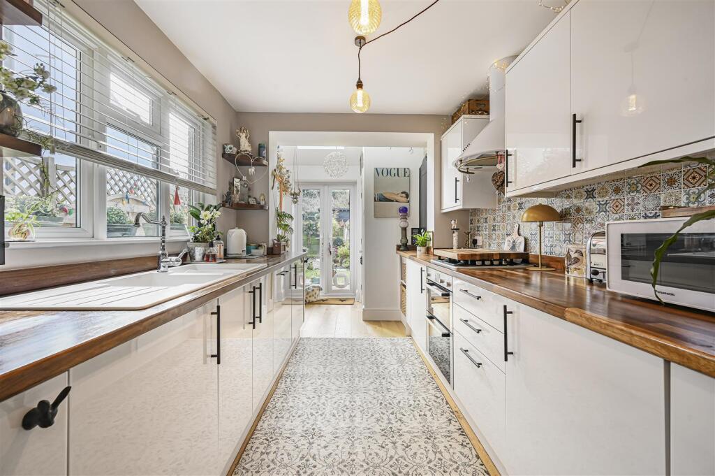 Additional image 4 of Ethel Terrace, Pratts Bottom