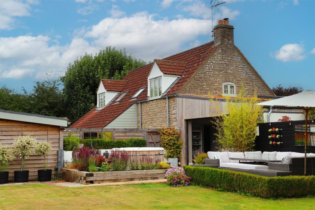 Additional image 18 of Camp Road, Oldbury-On-Severn, Bristol