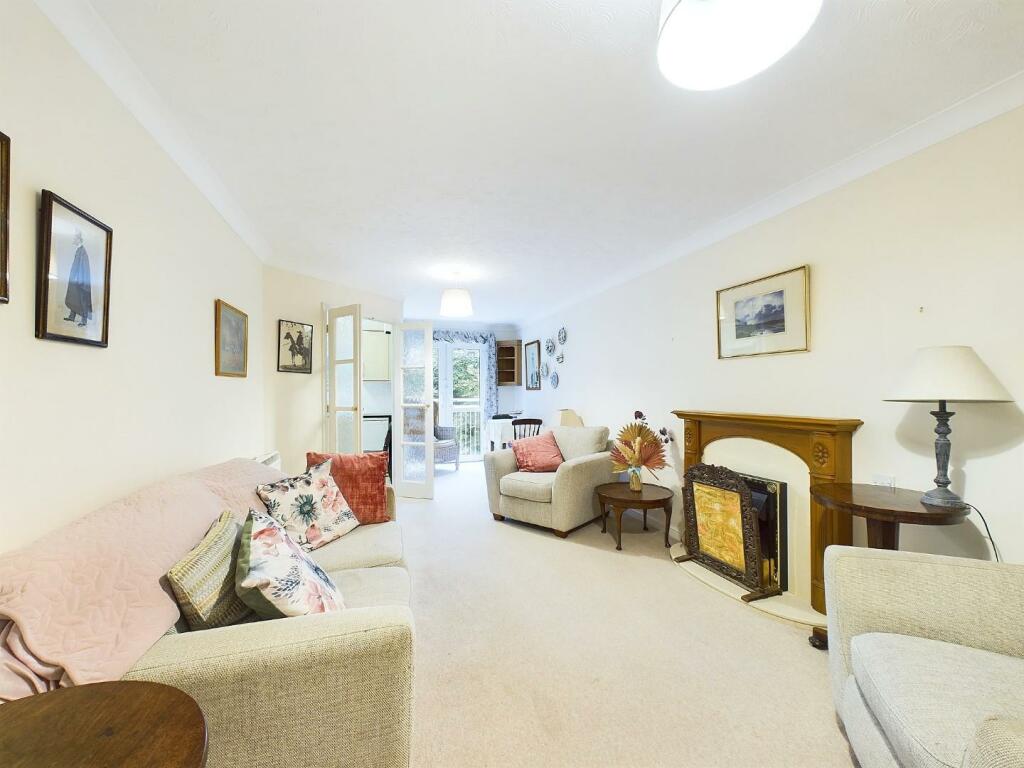 Additional image 13 of Beech Street, Bingley