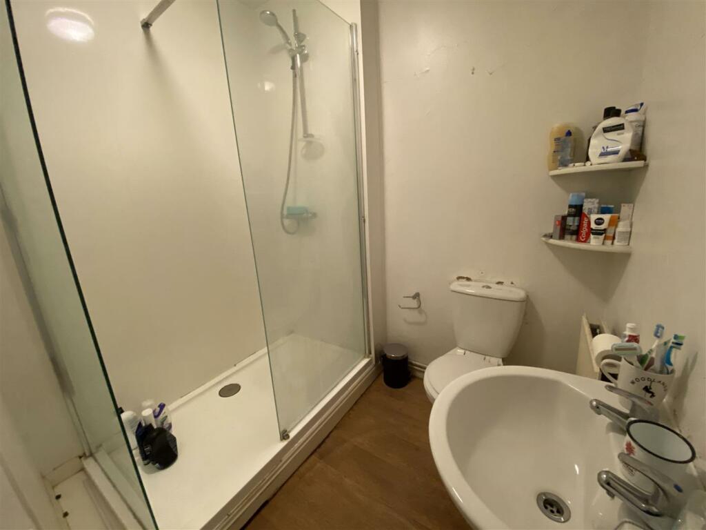 Additional image 6 of BPC01584, Basement Flat, Cotham Brow, Bristol, BS6