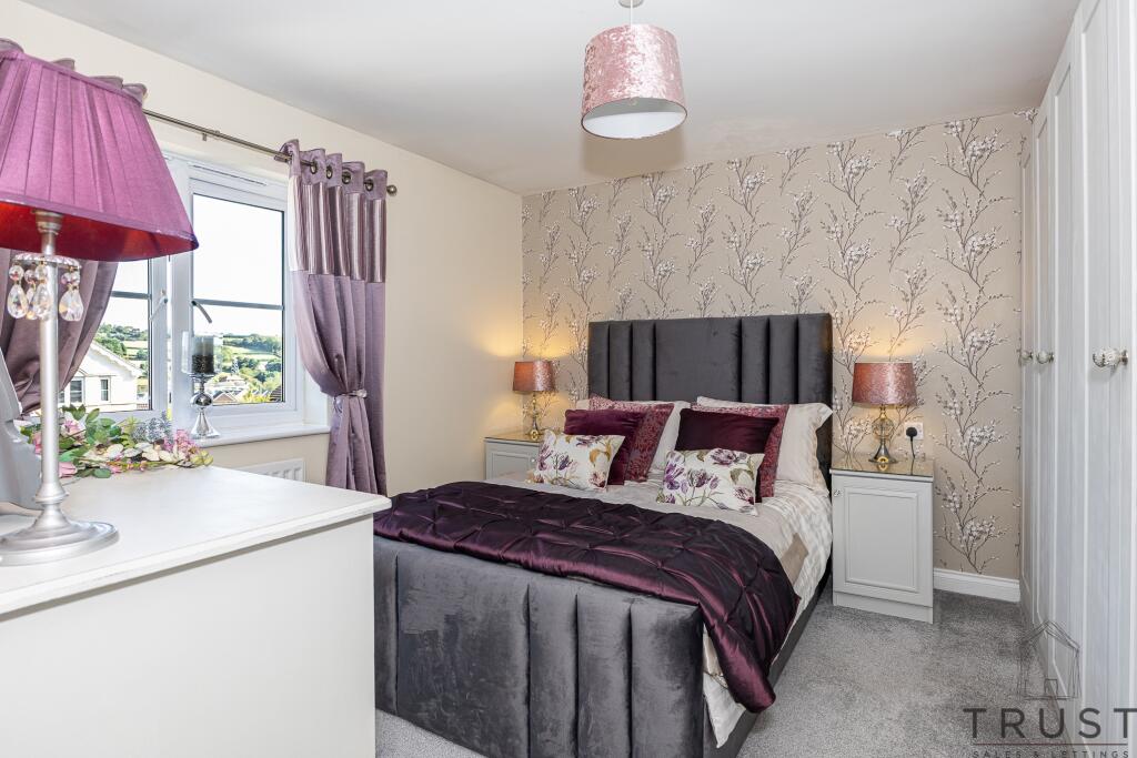 Additional image 31 of Pyenot Gardens, Cleckheaton