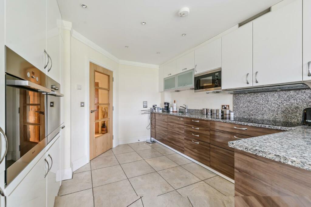 Additional image 15 of West Common Road, Hayes