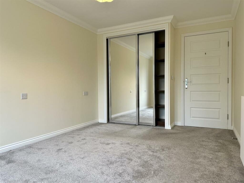 Additional image 21 of Alexandra Lodge, Stokefield Road, Thornbury