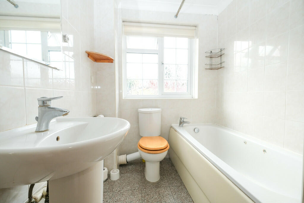 Additional image 10 of Station Approach, Chelsfield