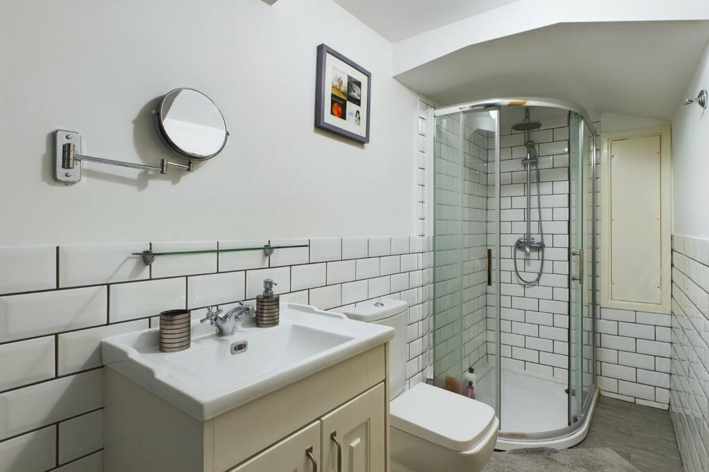 Additional image 18 of Victoria Road, Clevedon, North Somerset, BS21