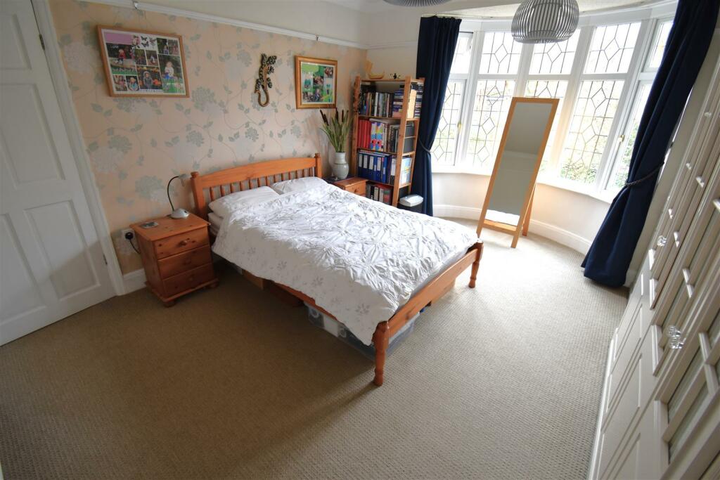 Additional image 12 of Beautifully Presented & Largely Extended 5 Bed Semi With S/Facing gdn