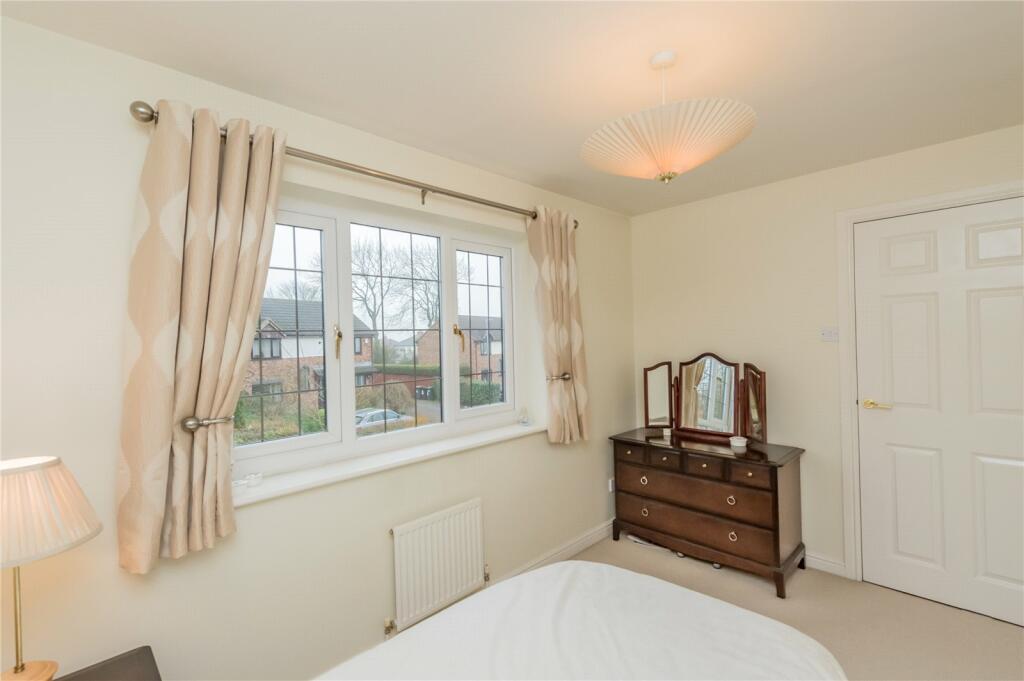 Additional image 13 of Southcroft Avenue, Birkenshaw, Bradford, BD11