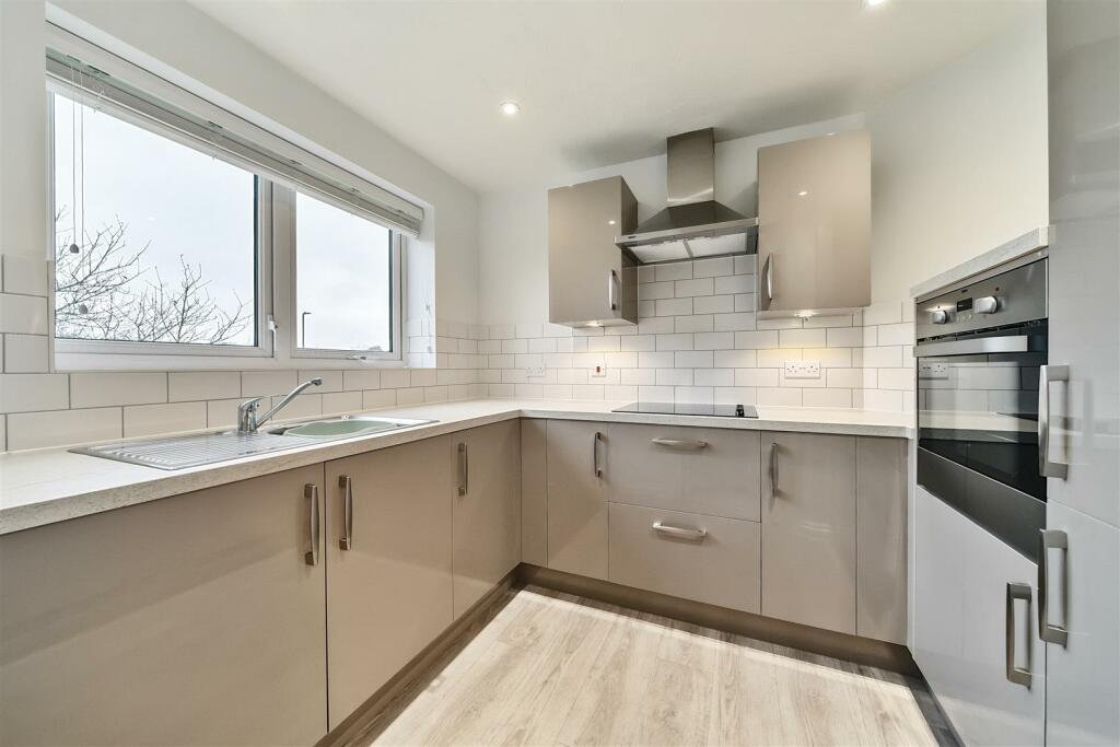 Additional image 18 of Trewin Lodge, Yate, Bristol