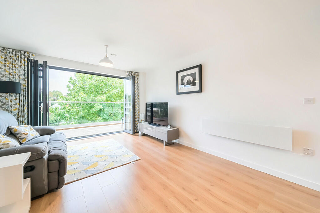 Additional image 13 of Knoll Rise, Orpington