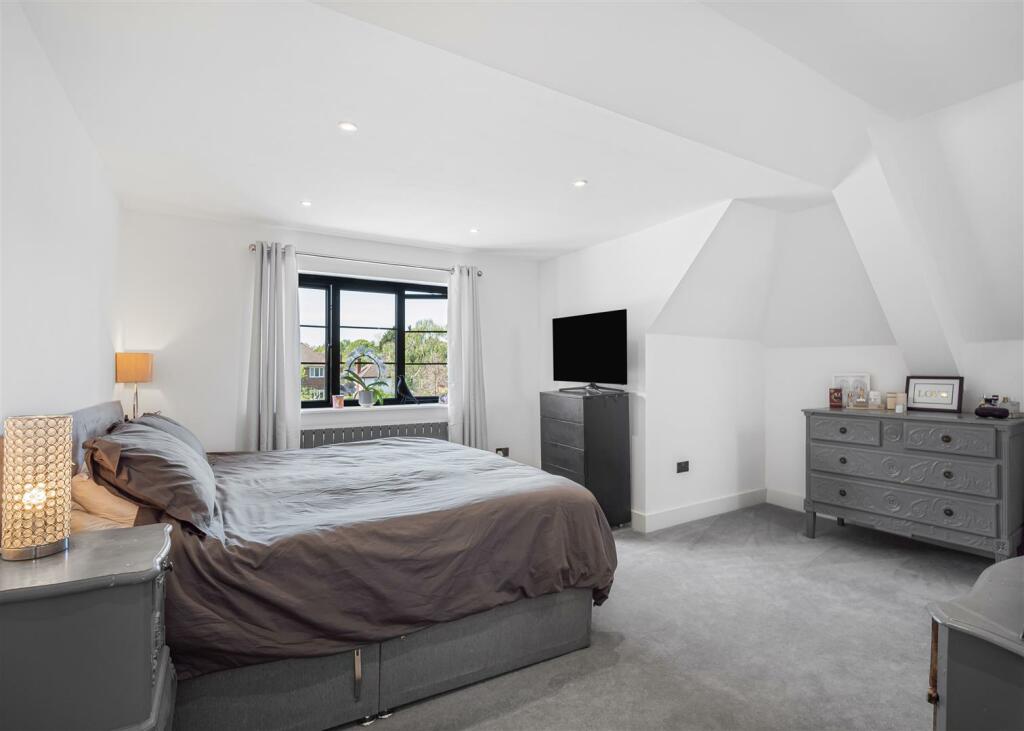 Additional image 24 of Pickhurst Park, Bromley