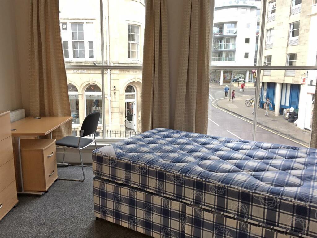 Additional image 9 of Royal York Crescent, Clifton