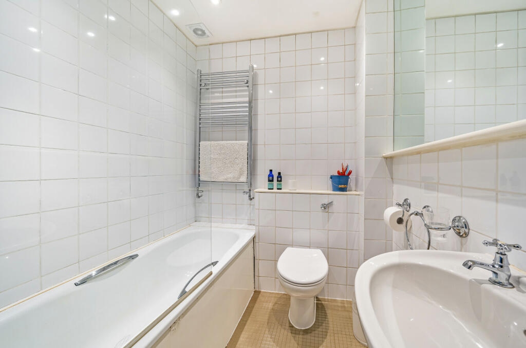 Additional image 24 of Manor Park, Chislehurst, Kent, BR7