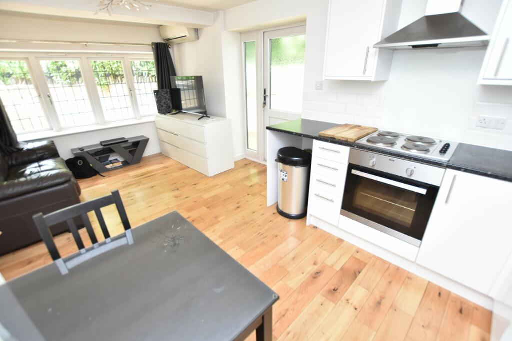 Additional image 29 of Station Road, Nailsea, BS48