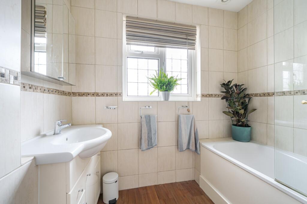 Additional image 9 of Stambourne Way, West Wickham, Kent, BR4