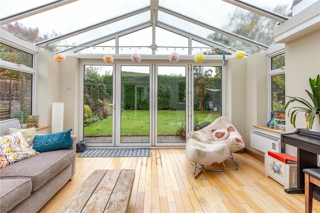 Additional image 8 of Park Crescent, Frenchay, Bristol, Gloucestershire, BS16