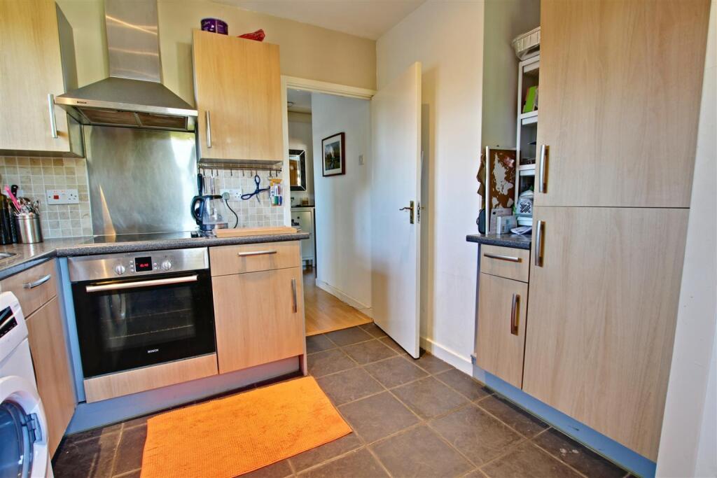 Additional image 4 of Highland Road, Bromley, BR1