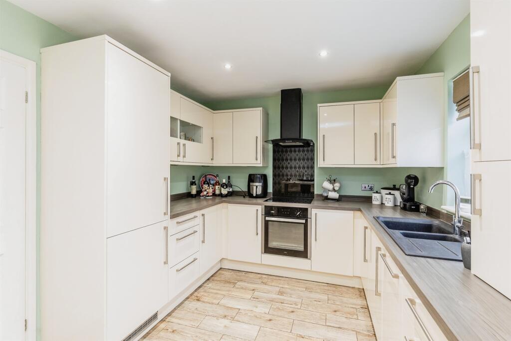 Additional image 4 of Banister Grove, Bristol