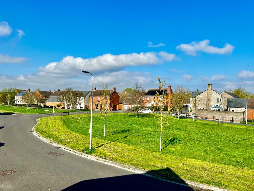 Additional image 17 of Thompson Way, West Wick - DECEPTIVE HOUSE!