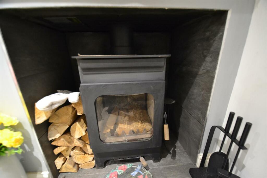 Additional image 14 of Ford Hill, Queensbury, Bradford