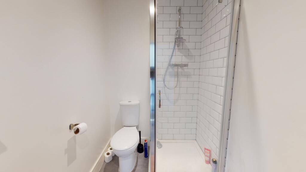 Additional image 10 of Room 9, Hotwell Road, BS8 4SA