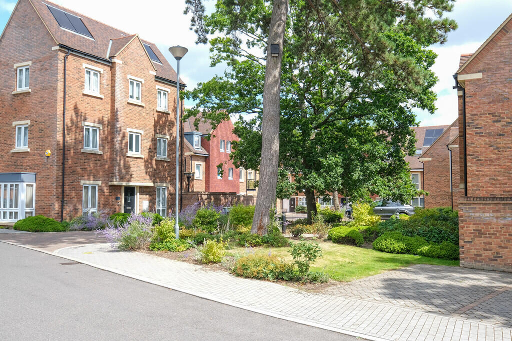 Additional image 9 of Ash Tree Close, Orpington