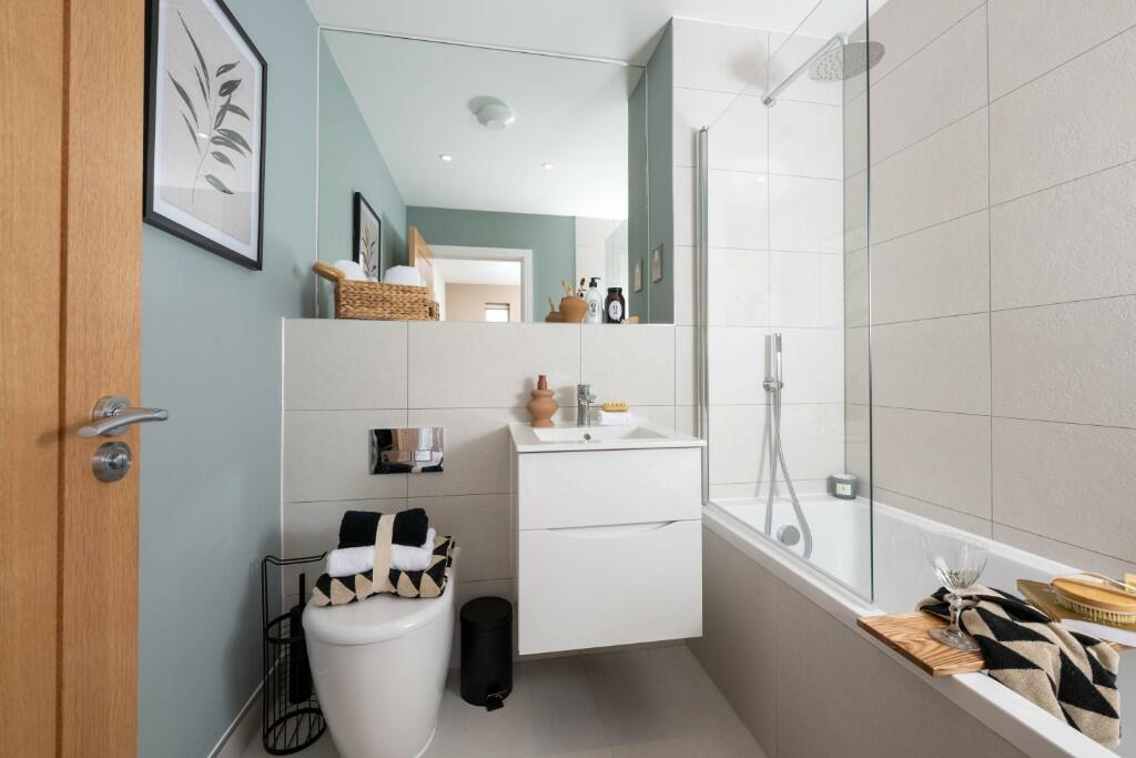 Additional image 6 of Heatherlands, 
Old Brickworks Lane, 
Lewes, 
South Chailey, 
East Sussex, 
BN8 4QD