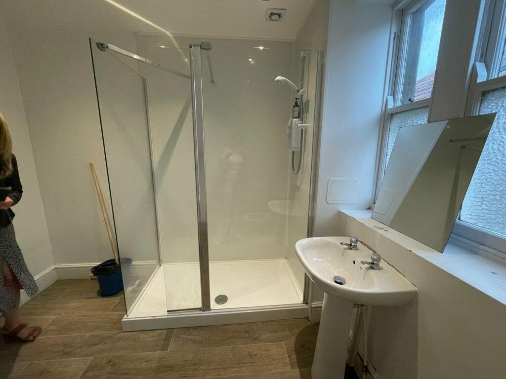 Additional image 12 of Chesterfield Road Top Ref 601