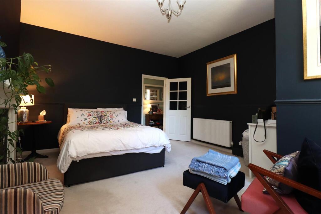 Additional image 14 of A beautiful Victorian apartment minutes from the seafront