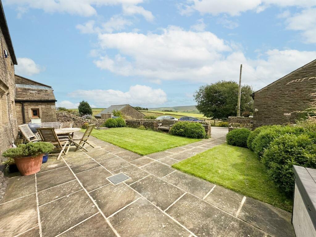 Additional image 29 of Cowling Hill, Cowling