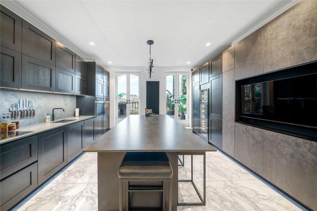 Additional image 14 of Bucknall Way, Beckenham, BR3