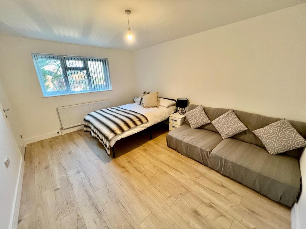 Additional image 19 of Room 2, Portland Street, Staple Hill, Bristol