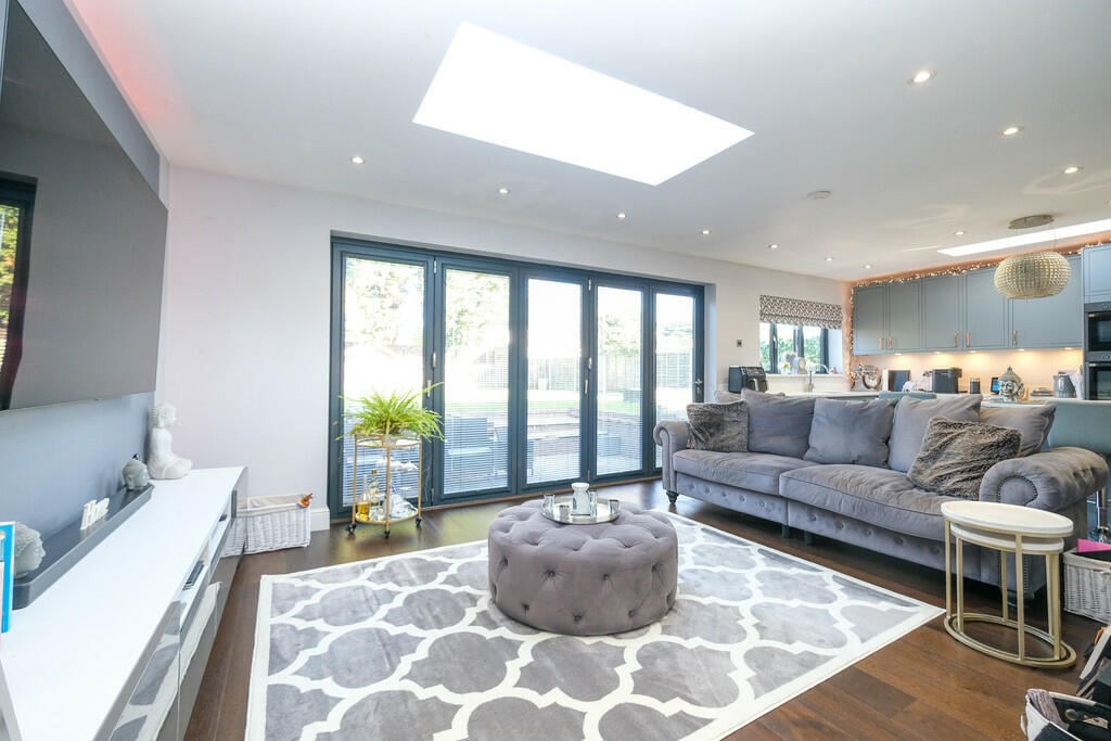 Additional image 14 of Poverest Road, Orpington