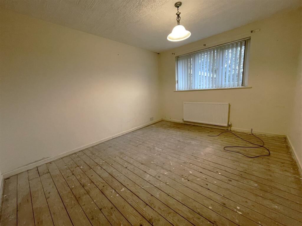 Additional image 4 of Fourlands Drive, Idle, Bradford, BD10