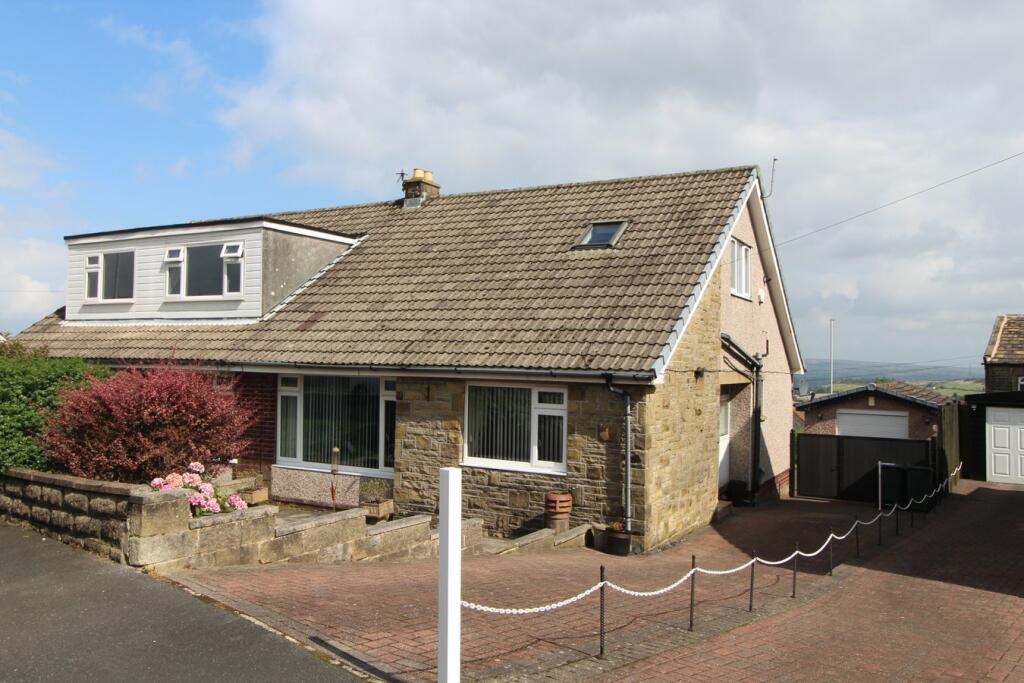 Ogden Crescent, Denholme, Bradford, BD13