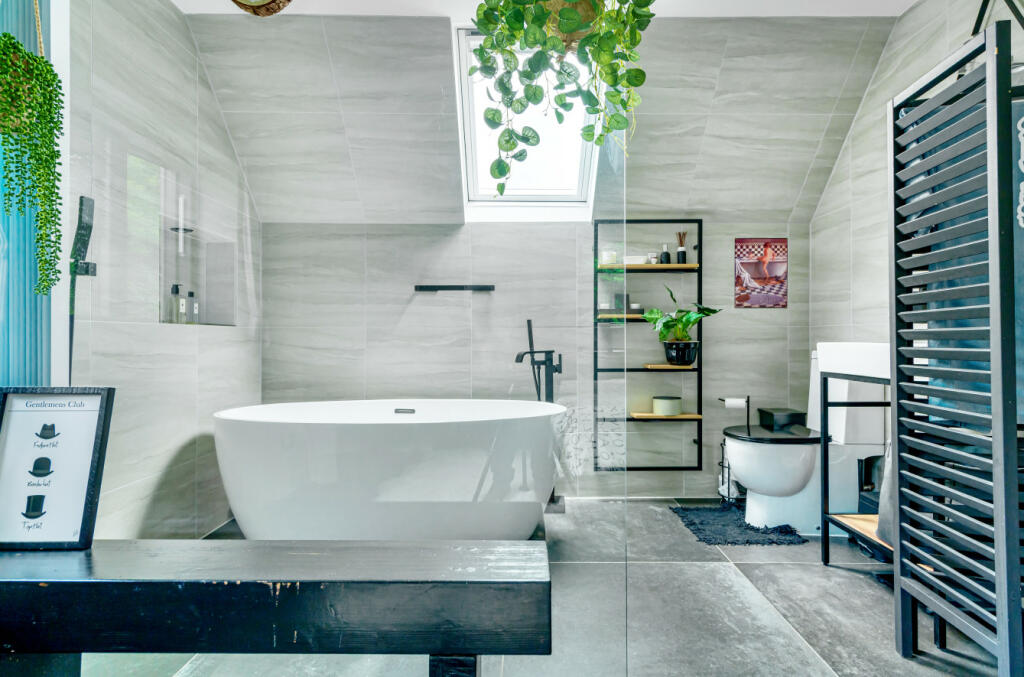 Additional image 5 of Ashgrove Avenue, Bristol, BS8