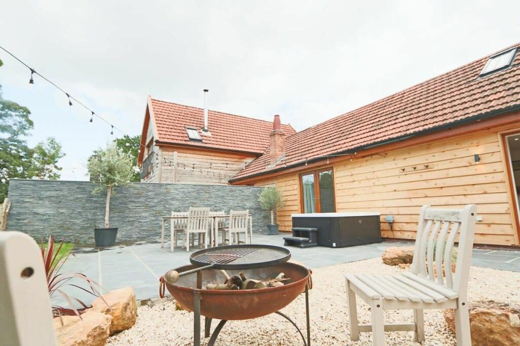 Additional image 13 of Foxhole, Foxholes Lane, Tockington, Bristol