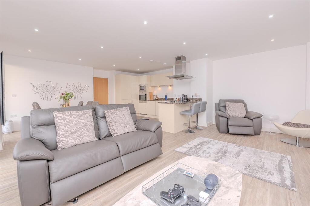 Additional image 4 of Millennium Promenade, Bristol