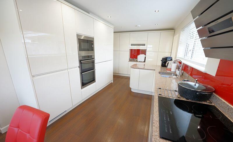 Additional image 4 of Well placed for the village centre in Backwell