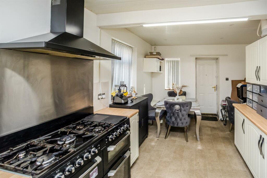 Additional image 6 of Tanton Crescent, Clayton