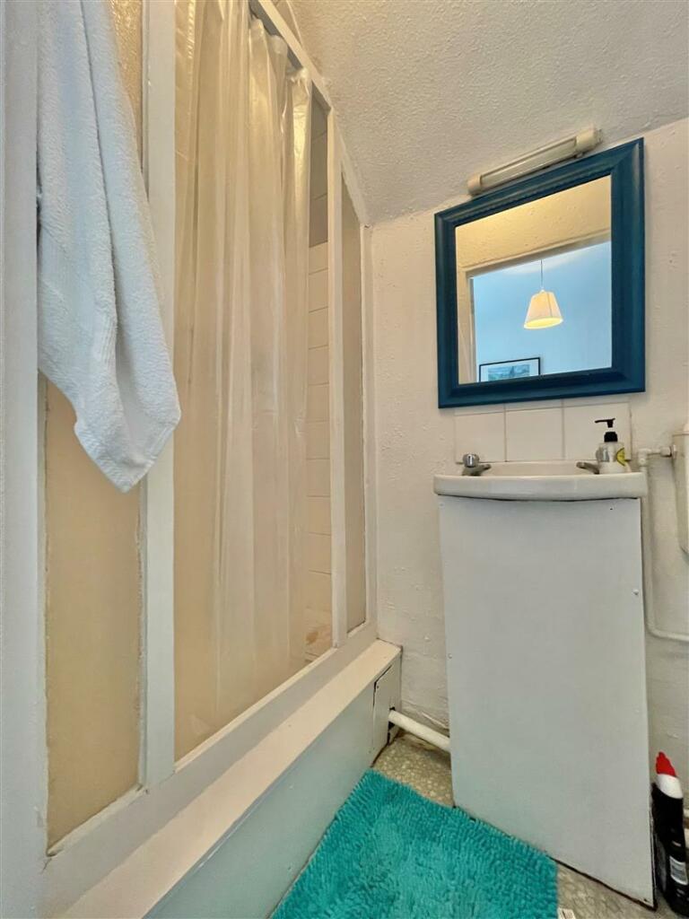 Additional image 44 of Cliff Street, Cheddar